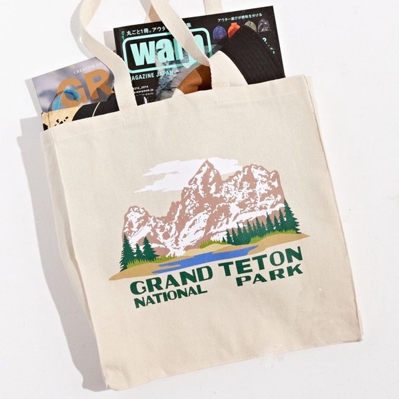 Urban Outfitters Grand Teton National Park Tote Bag NWT - Picture 2 of 9